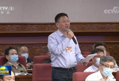 十三屆全國政協委員、華堅集團董事長張華榮受邀列席全國政協十三屆常委會第十七次會議并發言